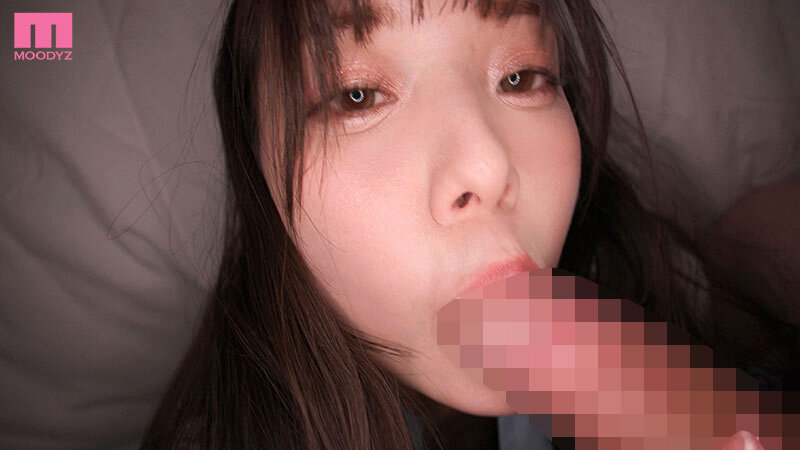 「手でさするのは浮気にならないよ？」 三連泊した宿場で彼女の妹の小悪魔手コキに擦り堕ち20発射精して寝取られたボク 八木奈々 11枚目