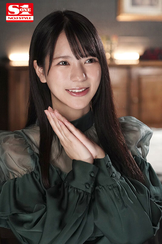 清楚な見た目で下品に下半身うねらせ ガニ股！スパイダー！グラインド！杭打ちピストン！11の腰使いを持つマルチ騎乗位の才女 浅野こころ 2枚目