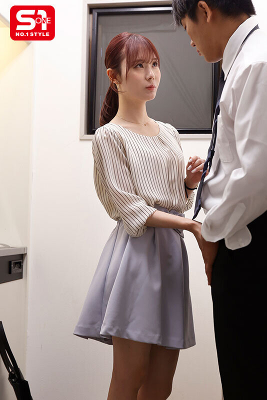 「彼女がフェラしてくれない…」と、女友達に相談した瞬間、ち●ぽトロける喉奥グポグポ即尺でねっとりシャブられ寝取られた僕。 miru 1枚目